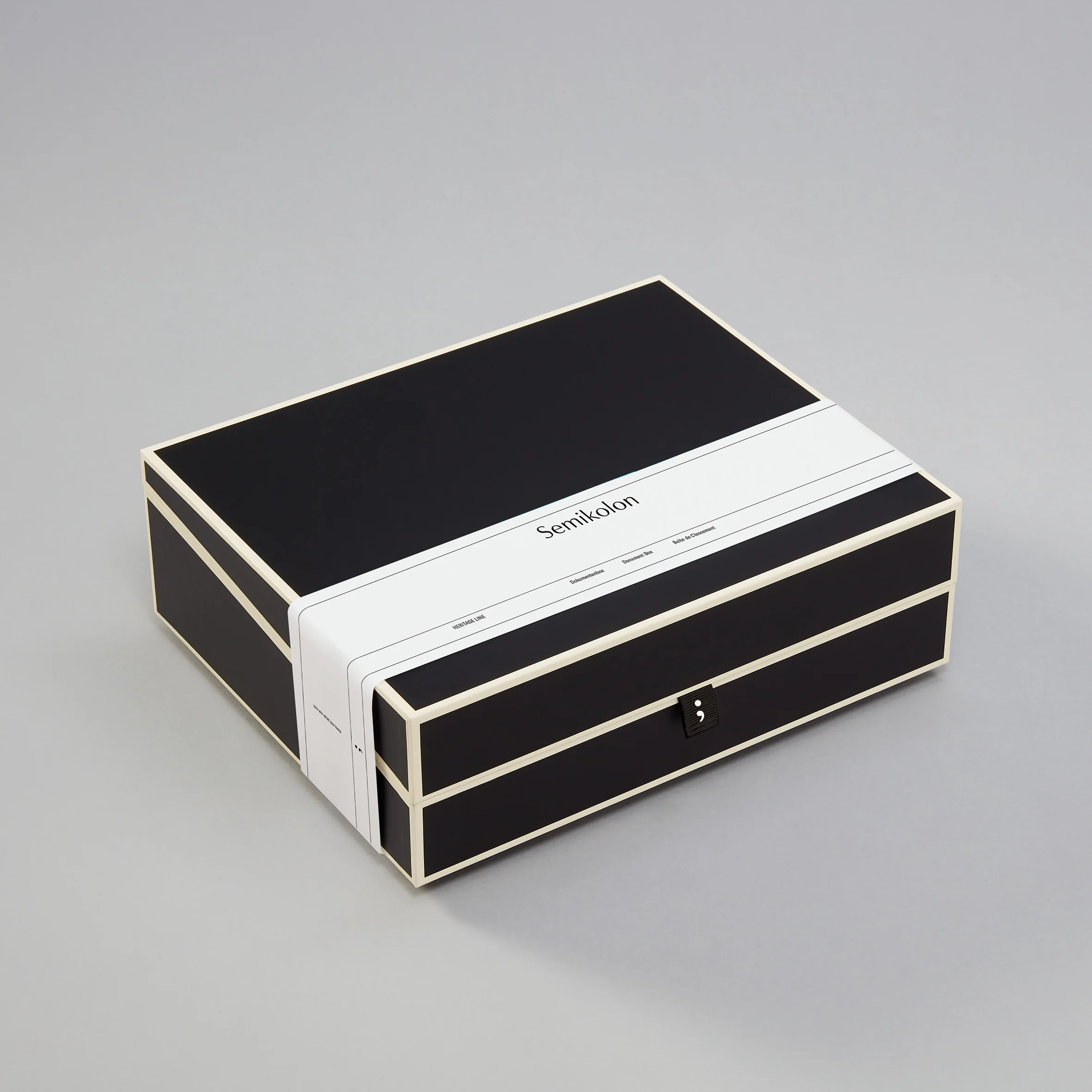 Document Box A4 - Image 3